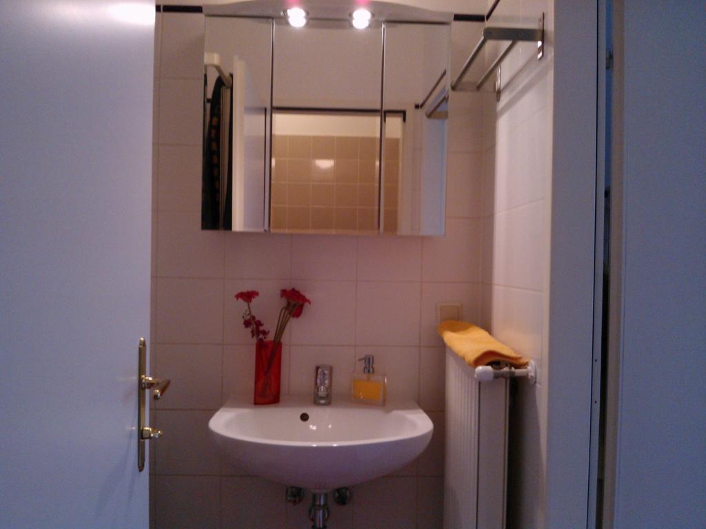 Gemuetliche Wohnung Nahe Zentrum Vienne Chambre photo